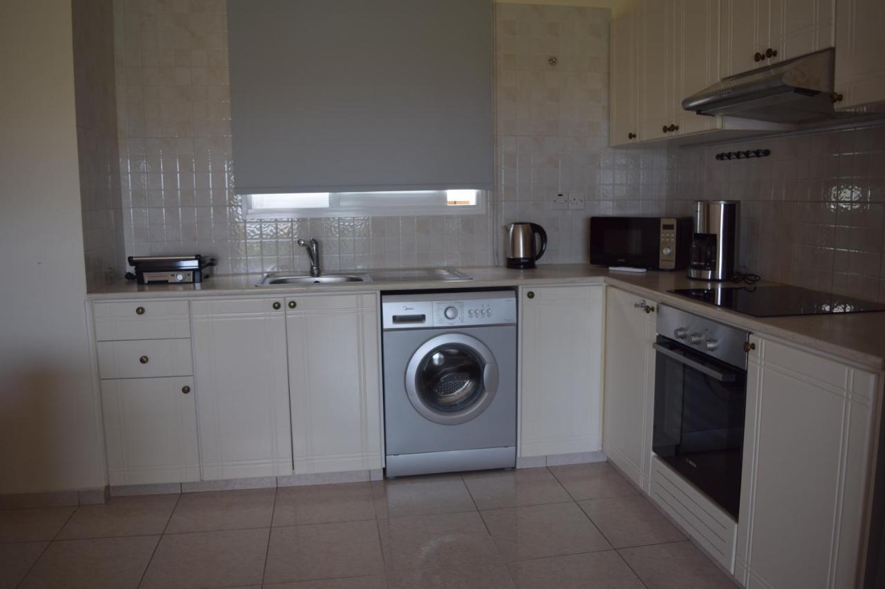 Eden Heights Sea View Apartment 203 - By Imh Travel & Tours Paphos Esterno foto